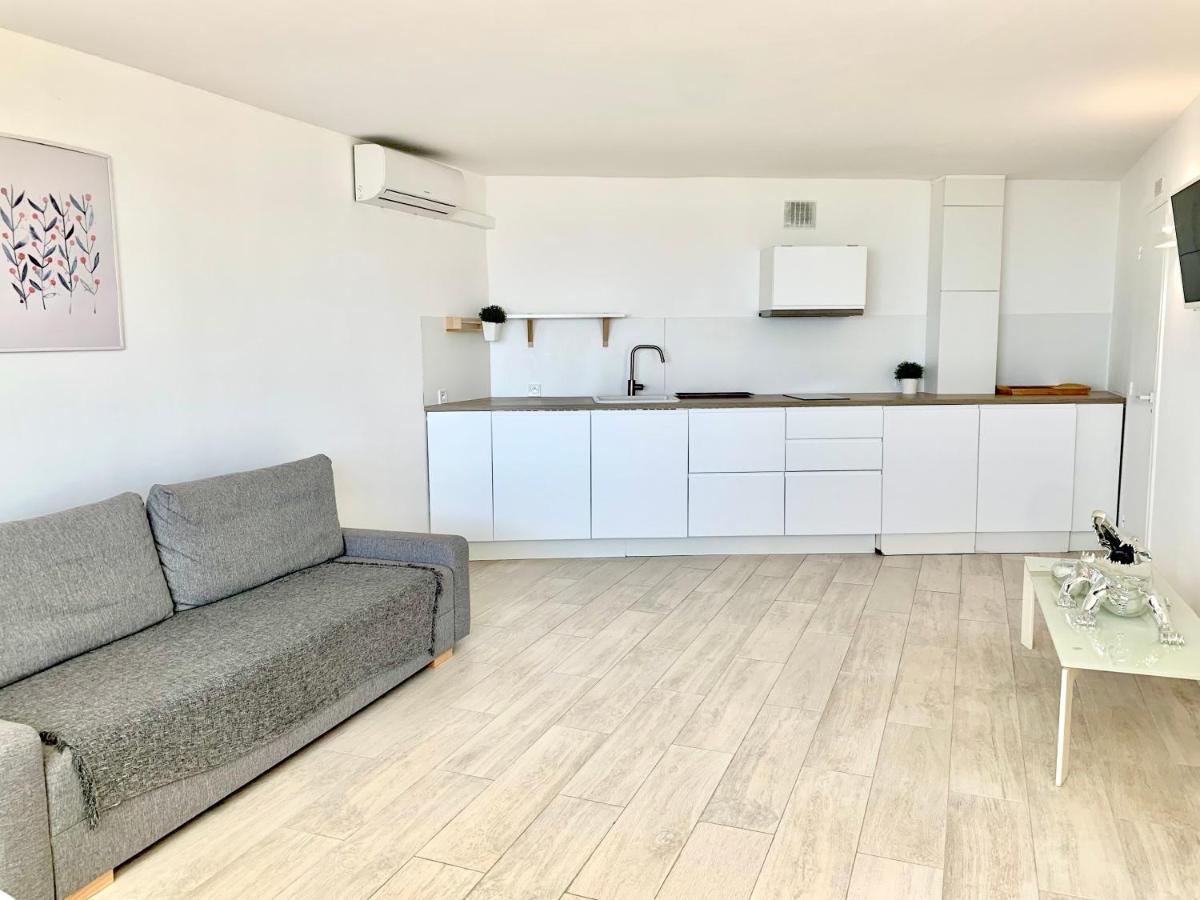 Loft Marina Direct Plage Apartamento Villeneuve-Loubet Exterior foto