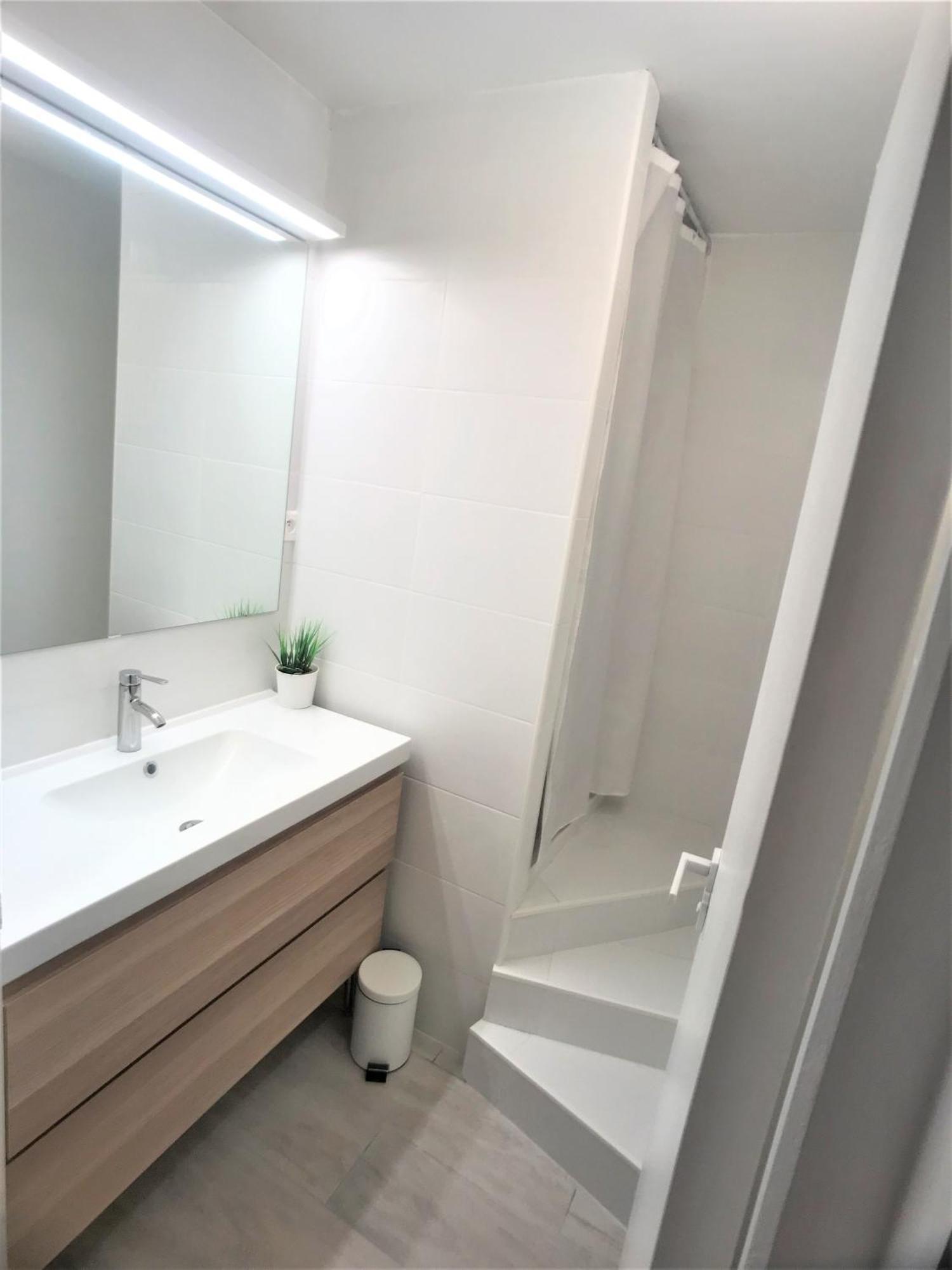 Loft Marina Direct Plage Apartamento Villeneuve-Loubet Exterior foto